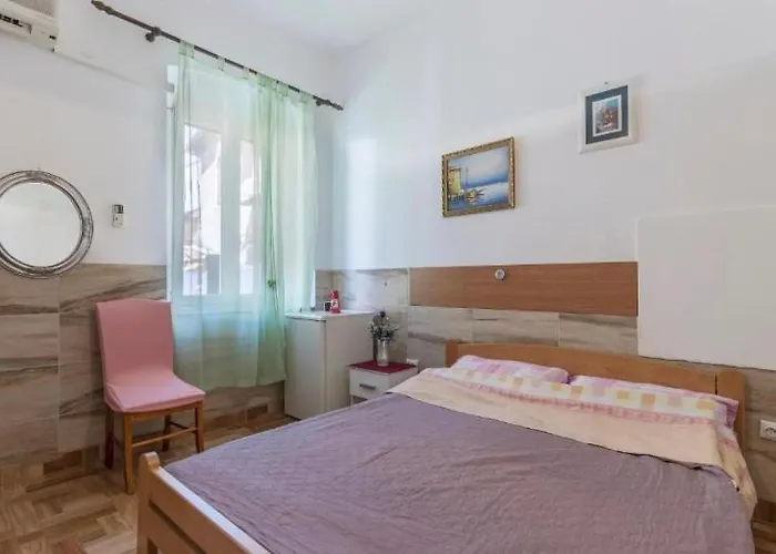 Two Eva Appartement *