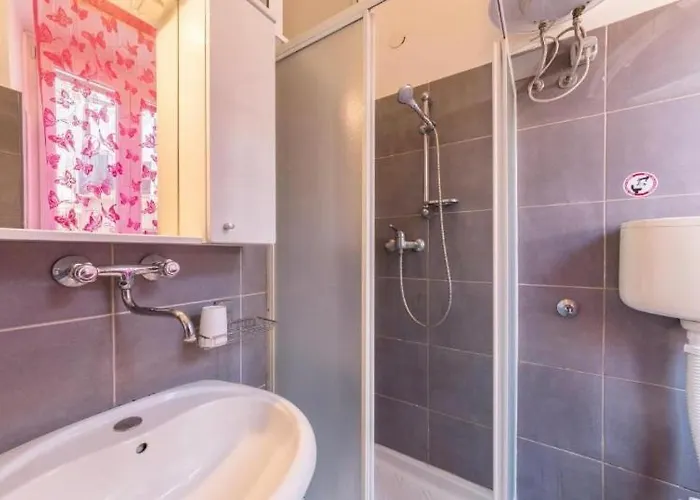 Two Eva Appartement Pula